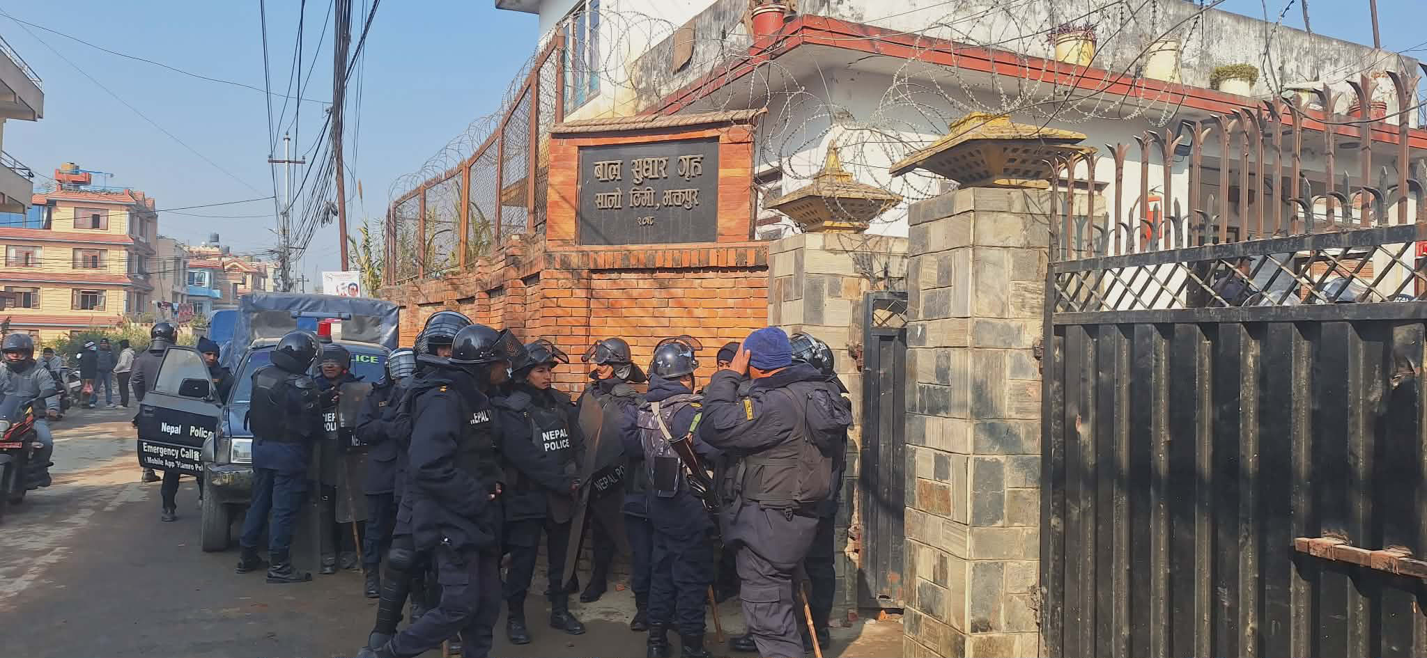 संरचना नष्ट भएपछि बाल सुधार गृहका सबै बालबिज्याइँकर्ता हिरासतमा स्थानान्तरण